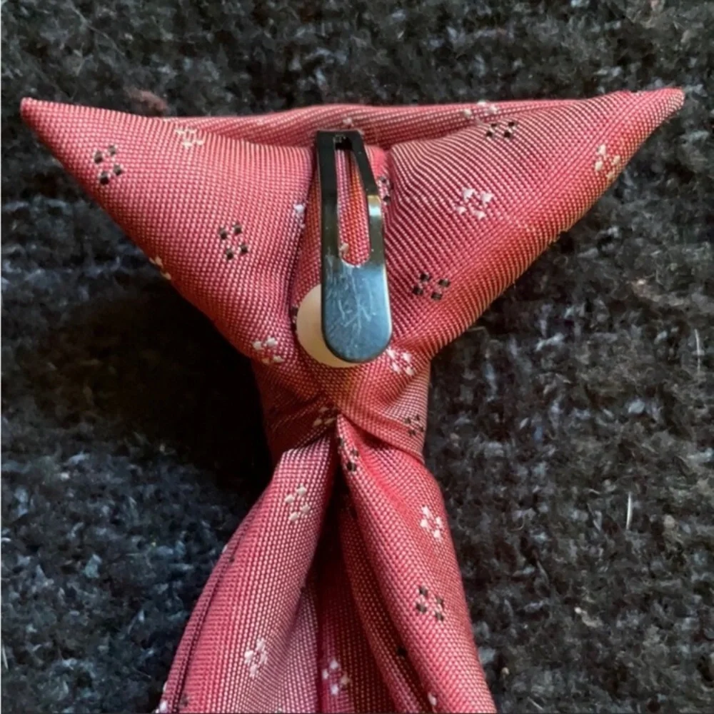 🎻Boys DuPonte Red Clip On Tie